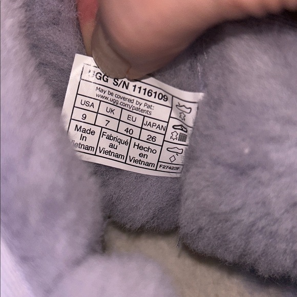 UGG Classic Womens Ultra Mini Boots Size 9 in Lavender Fog - Picture 4 of 8